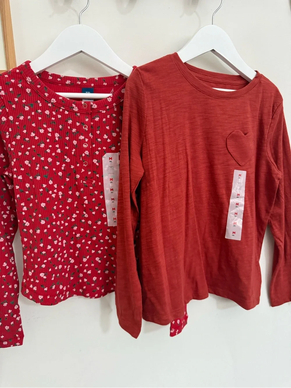 Old Navy - M (8) - NWT 2pk bundle girls LS tees